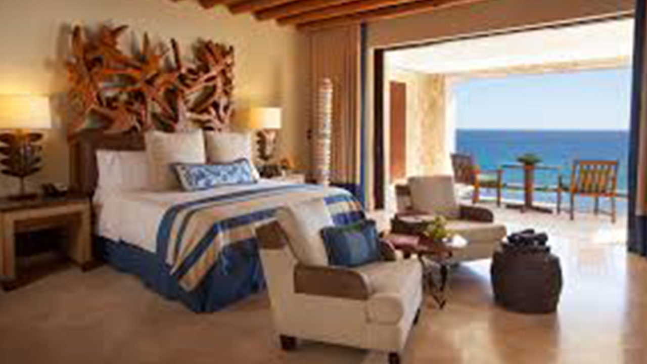 Waldorf-Astoria at Pedregal Transportation